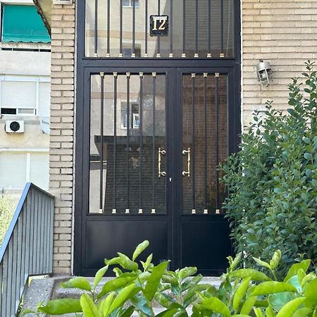 Ever House Ifema Mar De Cristal Madrid Exterior foto