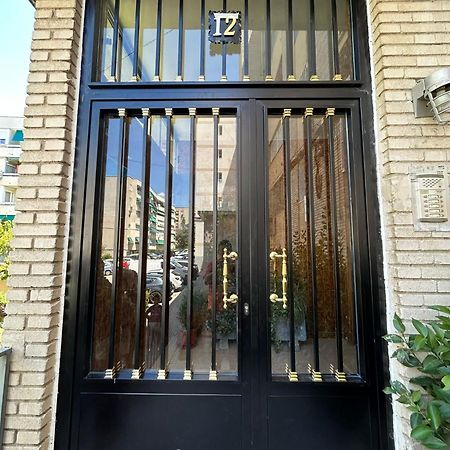 Ever House Ifema Mar De Cristal Madrid Exterior foto